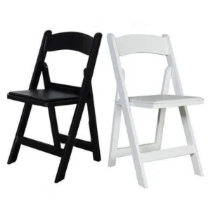 Plastic foldable chair